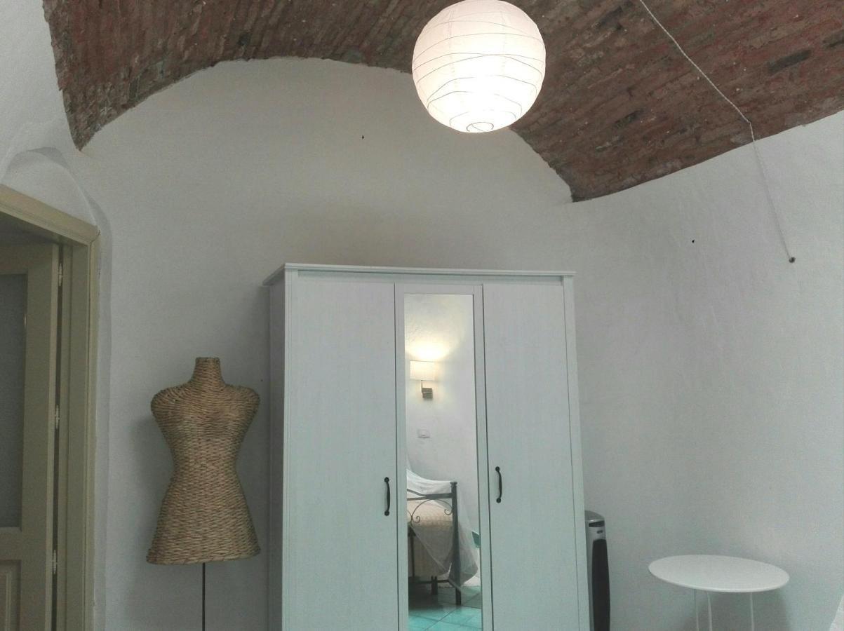 Bouganville Catánia Buitenkant foto