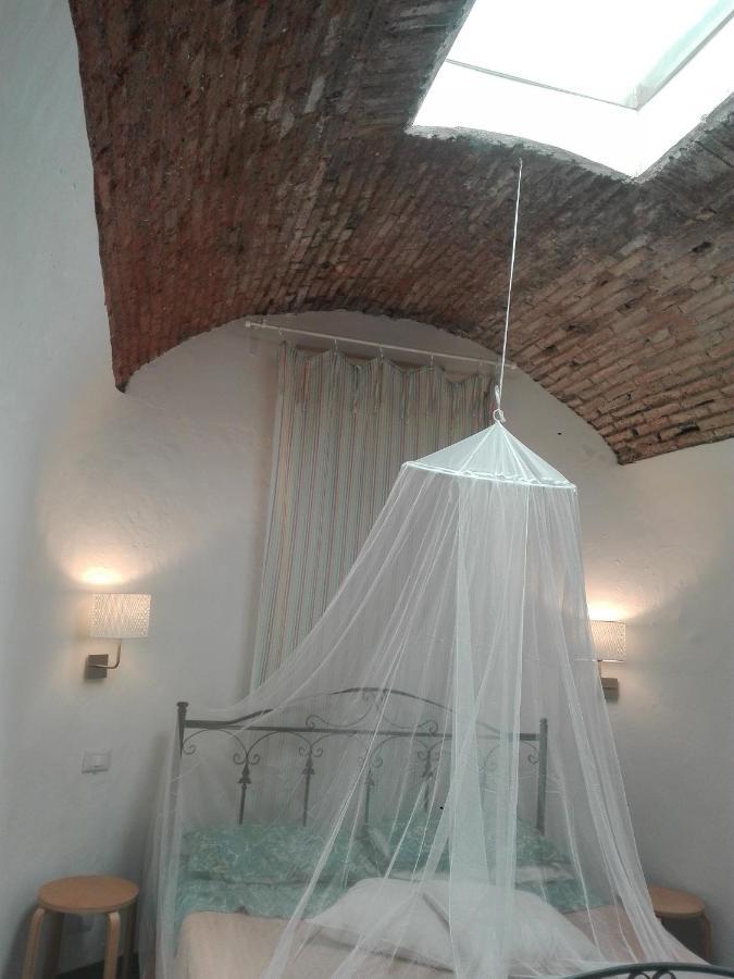 Bouganville Catánia Buitenkant foto