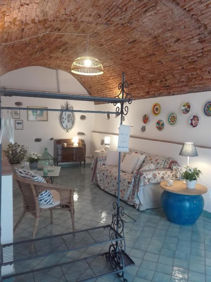 Bouganville Catánia Buitenkant foto