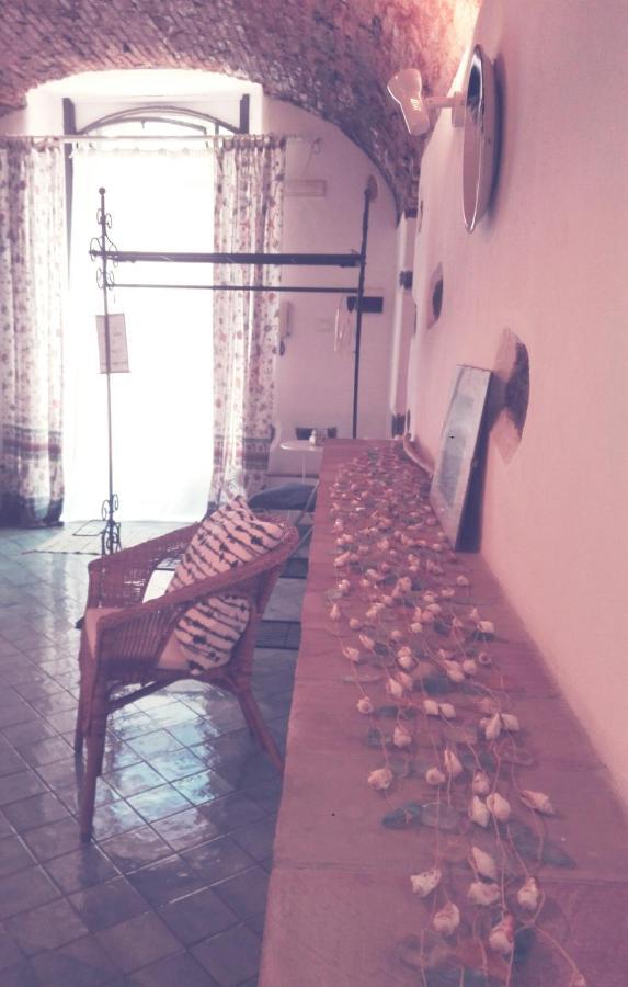 Bouganville Catánia Buitenkant foto