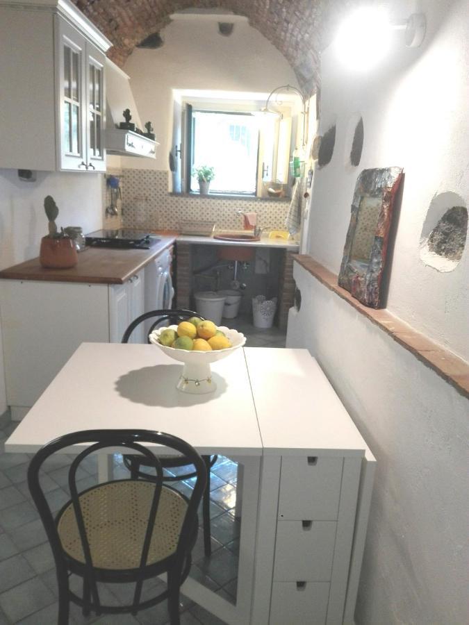 Bouganville Catánia Buitenkant foto